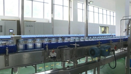 一泓清泉淌出“绿色经济”大产业 政策引进的路径与实践